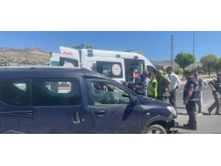 Kayseri'de hafif ticari aracın çaptığı motosikletin sürücüsü hayatını kaybetti