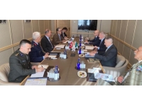 Bakan Akar, İtalya Savunma Bakanı Guerini ile görüştü