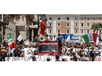 İtalya'da taksiciler greve gitti