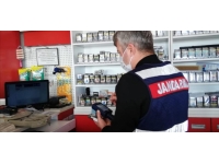 Balıkesir'de jandarmadan "seyir halinde cep telefonu kullanımı" denetimi