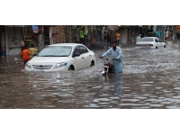 Pakistan'daki şiddetli yağışlarda ölenlerin sayısı 20'ye yükseldi