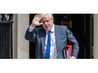 İngiltere Başbakanı Boris Johnson istifa etti