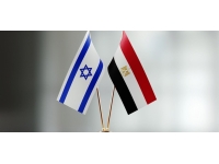 İsrailli gazeteci: İsrail ordusu 20 Mısır askerini diri diri yakıp gömdü