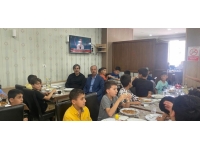 Hakkari'de Kur'an kursu öğrencilerine yemek verildi