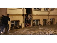 İstanbul'da evleri su basana 5 bin, iş yerlerini su basana 10 bin lira verilecek