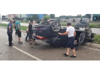 Samsun'da otomobil devrildi: 3 yaralı