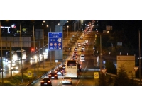 'Kilit kavşak' Kırıkkale'de bayram dönüşü yoğunluğu