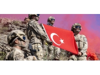 Komandolar elleri tetikte "daima hazır"