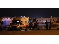 Togo'daki trafik kazasında yaralanan İHH gönüllüleri İstanbul'a getirildi