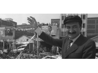 Bülent Ecevit, salı günü büstü önünde anılacak
