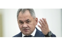 Rusya Savunma Bakanı, Ukrayna'daki savaşta yer alan "Batı" askeri birliğini denetledi