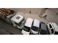 Erzurum'da freni boşalan kamyon 6 araca çarptı