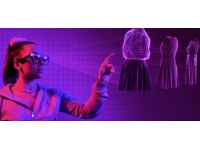 İnternet alışverişlerinde kumaşa dokunmak dijital modayla mümkün