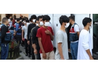 Sınır dışı edilecek 215 Afganistan uyruklu İstanbul'a gönderildi