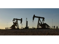 ABD'nin ticari ham petrol stokları azaldı