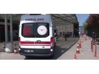 Köpeğe çarpmamak için manevra yapan sürücü motosikletten düşerek yaralandı