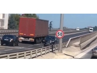 Kilometrelerce geri geri giden araç trafiği tehlikeye soktu