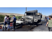 Kayseri'de kamyon otomobile çarptı: 2 ölü
