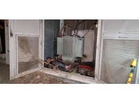 Hırsızlık için girdiği trafoya sıkıştı