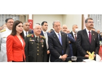 TC Milli Savunma Bakanı Akar:Türkiye Cumhuriyeti, Kıbrıs’taki garantörlük görevini eksiksiz şekilde yerine getirmeyi sürdürecek