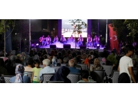 Van'da oturma gecesi geleneği sürdürülüyor