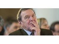 Eski Almanya Başbakanı Schröder, Federal Meclis'i mahkemeye verdi