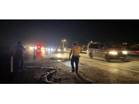 Konya'da kamyonet tıra çarptı: 3 ölü