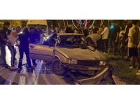 Antalya'da iki otomobil çarpıştı: 1 ölü, 2 yaralı