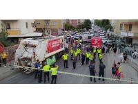 Adana’da çöp kamyonunun altında kalan çocuk hayatını kaybetti