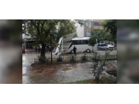 Çanakkale'de sağanak nedeniyle hamile ve engelli personele idari izin