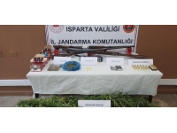 Isparta'da uyuşturucu operasyonu: 2 gözaltı