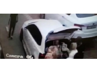 Müşteri gibi geldiler, malzemeleri bagaja yükleyip gittiler