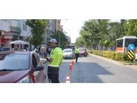 Uşak'ta bin 337 sürücüye para cezası kesildi