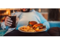 Aşırı işlenmiş gıdalar kanser ve erken ölüm riskini artırıyor