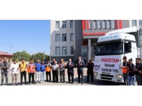 Iğdır'dan Pakistan'daki sel bölgesine bir tır yardım gönderildi