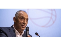 Erman Kunter Tunus Basketbol Erkek Milli Takımı'nın başına getirildi