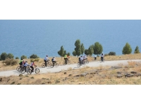 Bitlis'te gönüllüler 40 kilometrelik parkurda pedal çevirdi