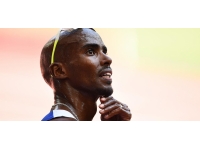 Olimpiyat şampiyonu Farah Londra Maratonu'ndan çekildi