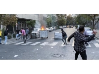 İran'da gösterilerde 2 kişi daha öldü