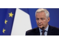 Fransa'da Ekonomi Bakanı'nı "korkaklıkla" suçlayan milletvekiline disiplin cezası