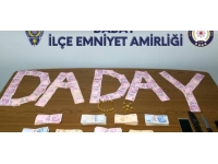 Vatandaşlardan tehditle para isteyen 3 kişi gözaltına alındı