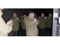 Kuzey Kore lideri Kim, seyir füzesi testlerini denetledi