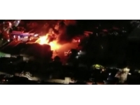 Meksika'da yük treni gaz tankerine çarptı: Çıkan yangında 120 ev hasar gördü