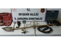 Nevşehir'de kaçak kazı yapan 2 kişiye gözaltı