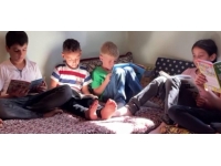 Saniye ninenin evindeki "Kardeşler Kütüphanesi"ne destek yağdı