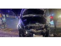 Denizli'de iki otomobilin çarpıştığı kazada ağabey ve kardeşi öldü