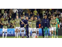 Fenerbahçe liderlik mücadelesi son haftaya taşındı