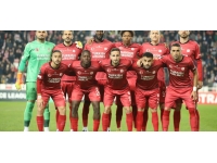 Rıza Çalımbay'dan Avrupa'da tek değişiklik