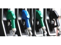 Akaryakıt fiyatlarında 1.3 TL indirim yapıldığı açıklandı