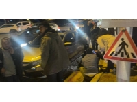 İki otomobilin çarptığı genç kız hayatını kaybetti